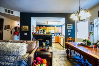 Photo #1: 2237707 Listing