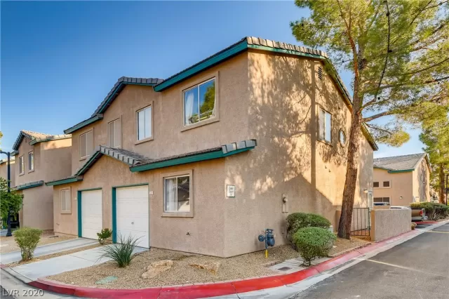 MLS: 2237726 Condo For Sale