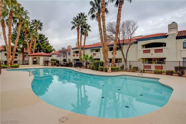 MLS: 2237729 Condo For Sale