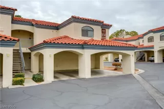 Photo #2: 2237729 Listing 