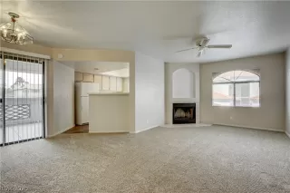 Photo #3: 2237729 Listing 