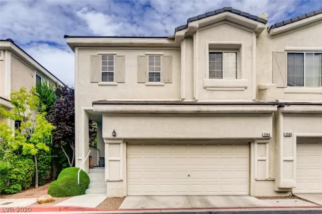 MLS: 2237733 Condo For Sale