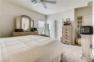 Photo #6: 2237733 Listing 