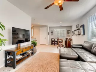 Photo #2: 2237751 Listing 