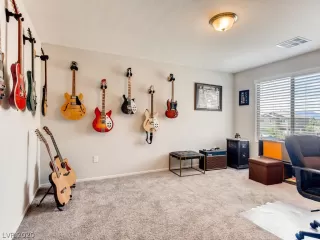 Photo #6: 2237751 Listing 