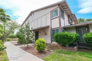 Photo #1: 2237799 Listing