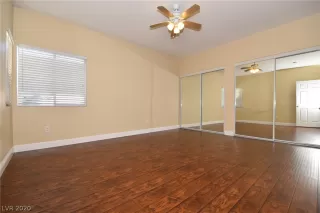 Photo #1: 2237805 Listing