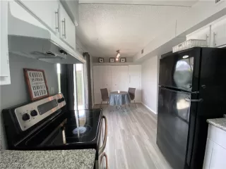 Photo #2: 2237860 Listing 