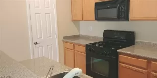 Photo #6: 2237913 Listing 