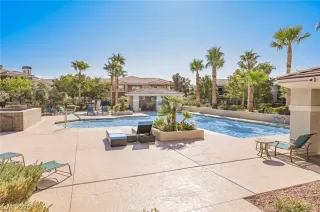 Photo #5: 2237962 Listing