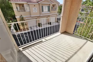 Photo #5: 2237999 Listing 