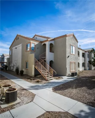 Photo #2: 2238008 Listing 
