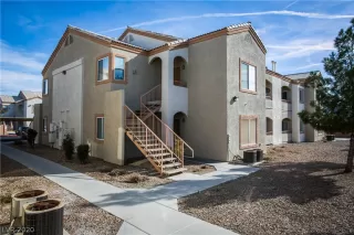 Photo #3: 2238008 Listing 