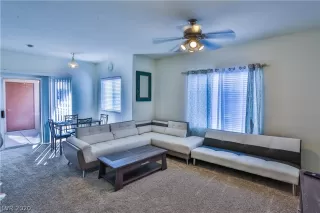 Photo #4: 2238008 Listing 