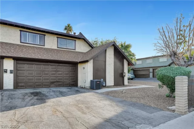 MLS: 2238033 Condo For Sale