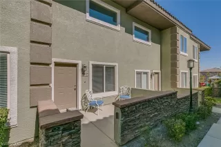 Photo #1: 2238047 Listing