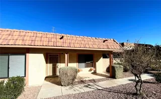 Photo #1: 2238132 Listing