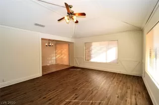 Photo #3: 2238132 Listing