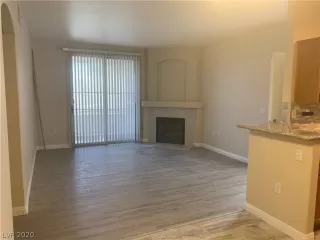 Photo #2: 2238161 Listing