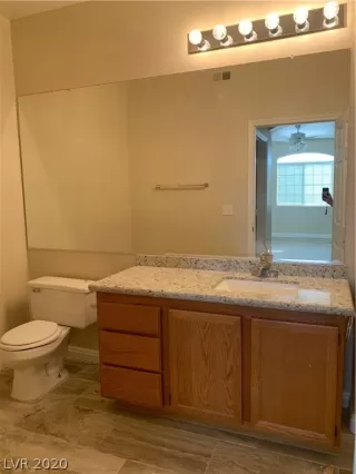 Photo #3: 2238161 Listing