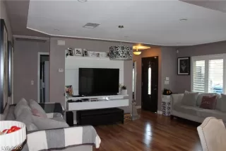 Photo #5: 2238173 Listing