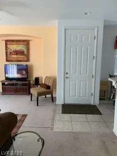 Photo #3: 2238205 Listing