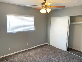 Photo #4: 2238259 Listing