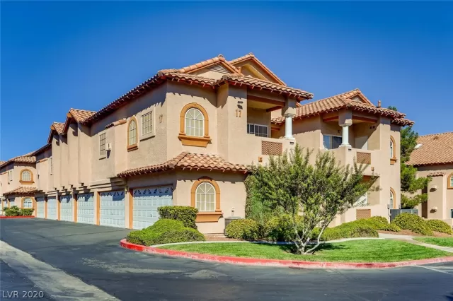 MLS: 2238260 Condo For Sale