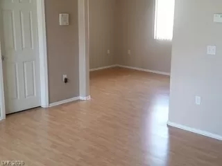 Photo #4: 2238285 Listing 