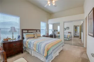 Photo #5: 2238307 Listing