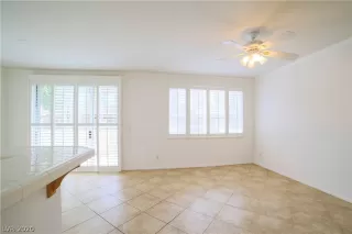 Photo #6: 2238311 Listing 