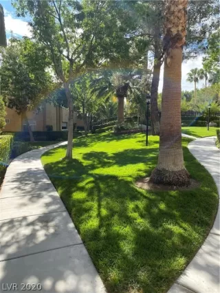 Photo #1: 2238326 Listing