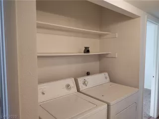 Photo #6: 2238332 Listing 