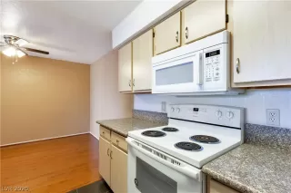 Photo #3: 2238359 Listing 