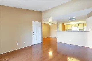 Photo #6: 2238359 Listing 