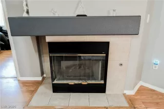 Photo #4: 2238425 Listing 