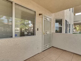 Photo #2: 2238443 Listing 