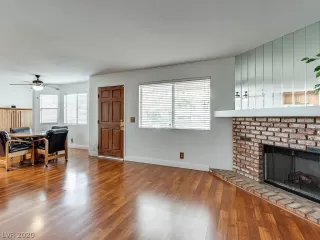 Photo #5: 2238443 Listing 