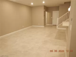 Photo #1: 2238446 Listing 