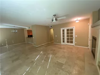 Photo #5: 2238486 Listing