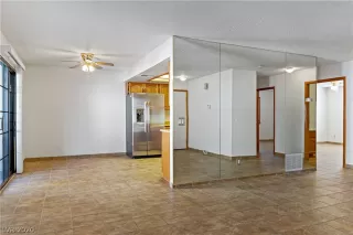 Photo #4: 2238488 Listing 