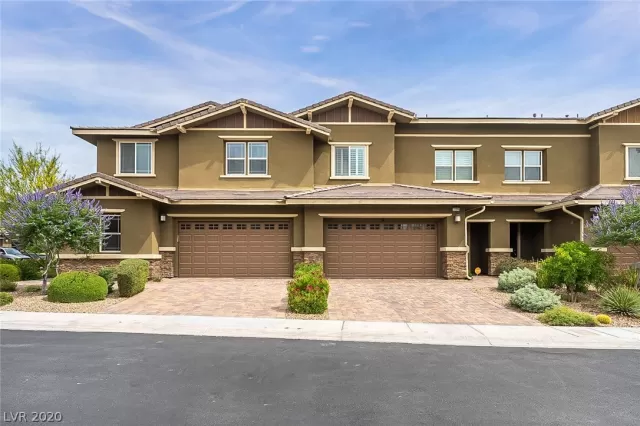 MLS: 2238513 Condo For Sale