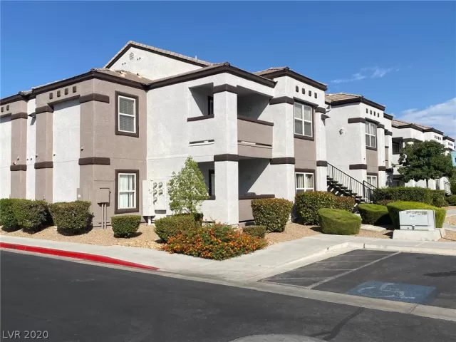 MLS: 2238528 Condo For Sale