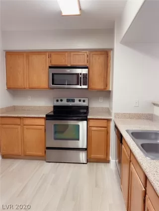 Photo #3: 2238528 Listing 