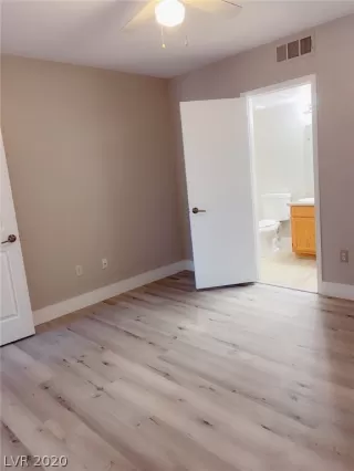 Photo #5: 2238528 Listing 