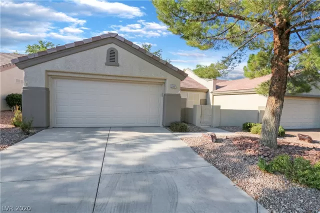 MLS: 2238591 Condo For Sale