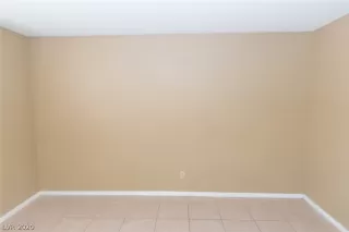 Photo #5: 2238622 Listing 