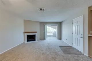 Photo #6: 2238624 Listing