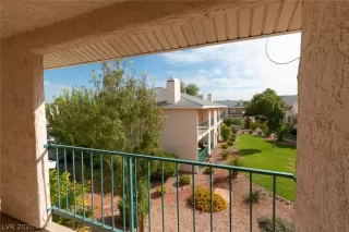 Photo #1: 2238643 Listing