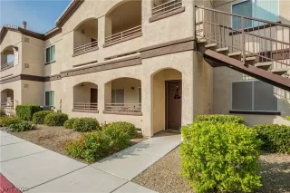 Photo #5: 2238691 Listing